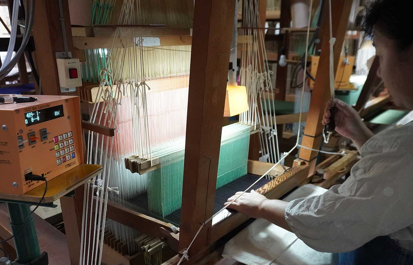 織りの工程イメージ